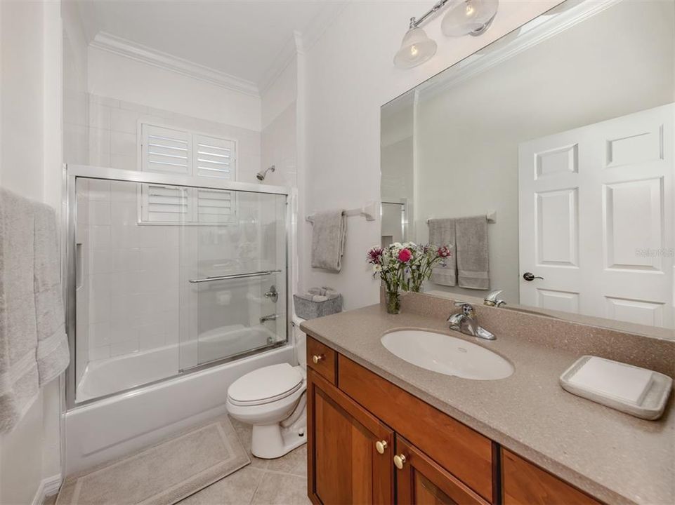 Activo con contrato: $599,000 (2 camas, 2 baños, 1909 Pies cuadrados)