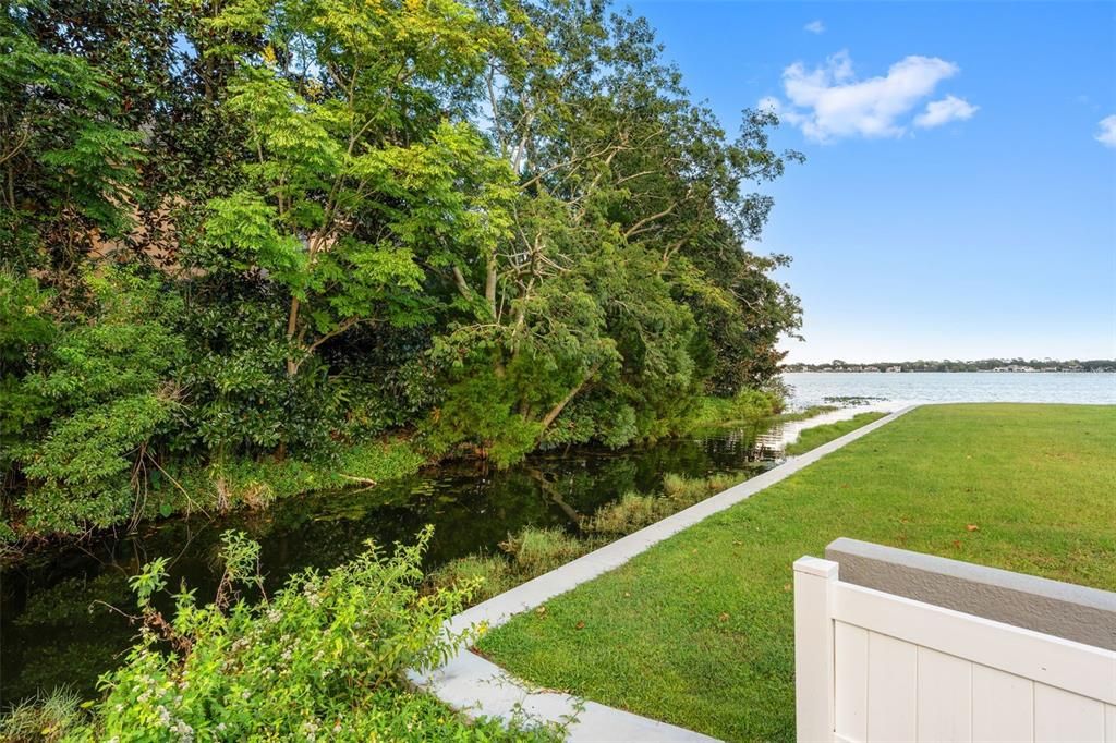 For Sale: $1,500,000 (5 beds, 5 baths, 3404 Square Feet)