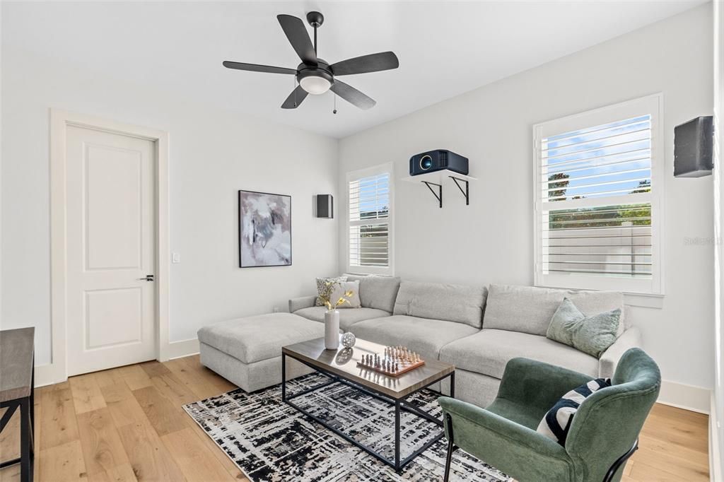 For Sale: $1,500,000 (5 beds, 5 baths, 3404 Square Feet)