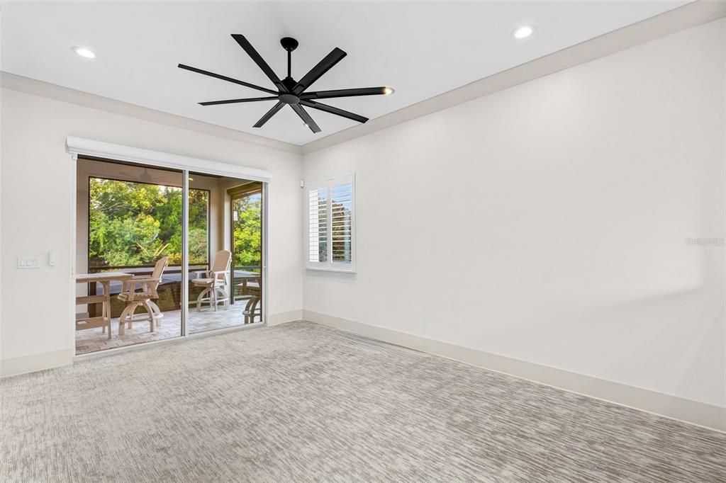 For Sale: $1,500,000 (5 beds, 5 baths, 3404 Square Feet)