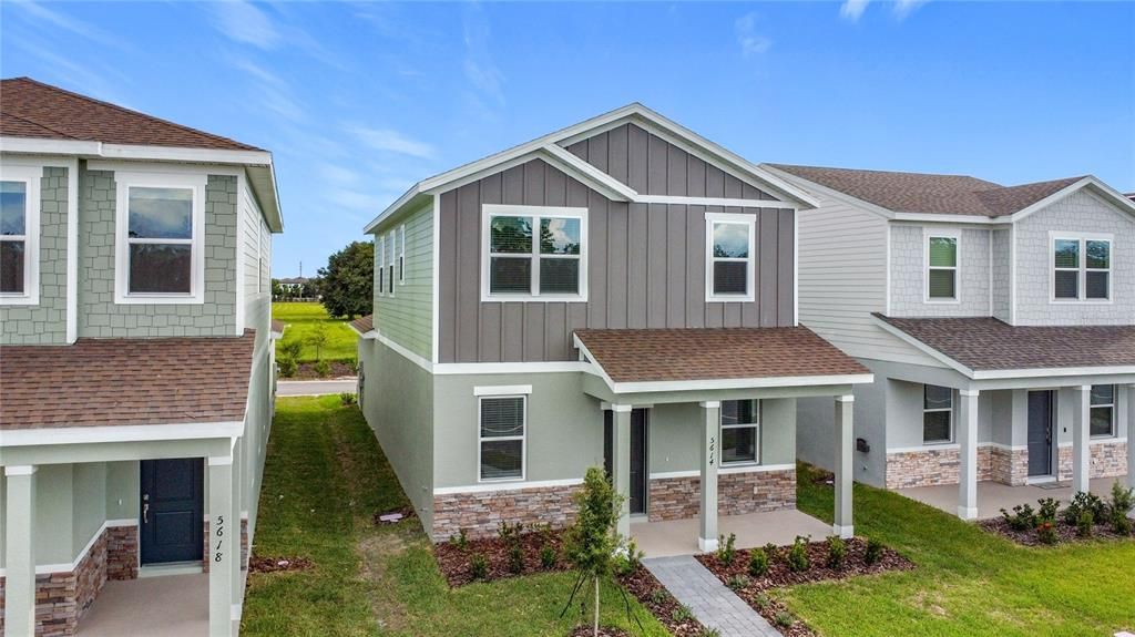 Active With Contract: $2,395 (3 beds, 2 baths, 1760 Square Feet)