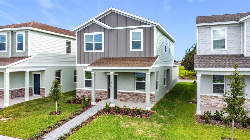 Active With Contract: $2,395 (3 beds, 2 baths, 1760 Square Feet)