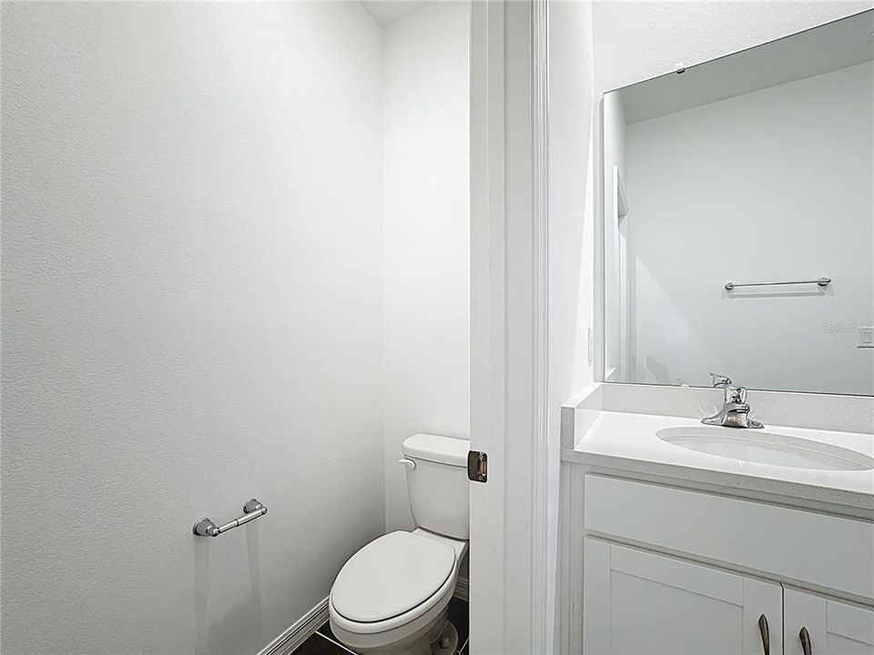 Active With Contract: $2,395 (3 beds, 2 baths, 1760 Square Feet)