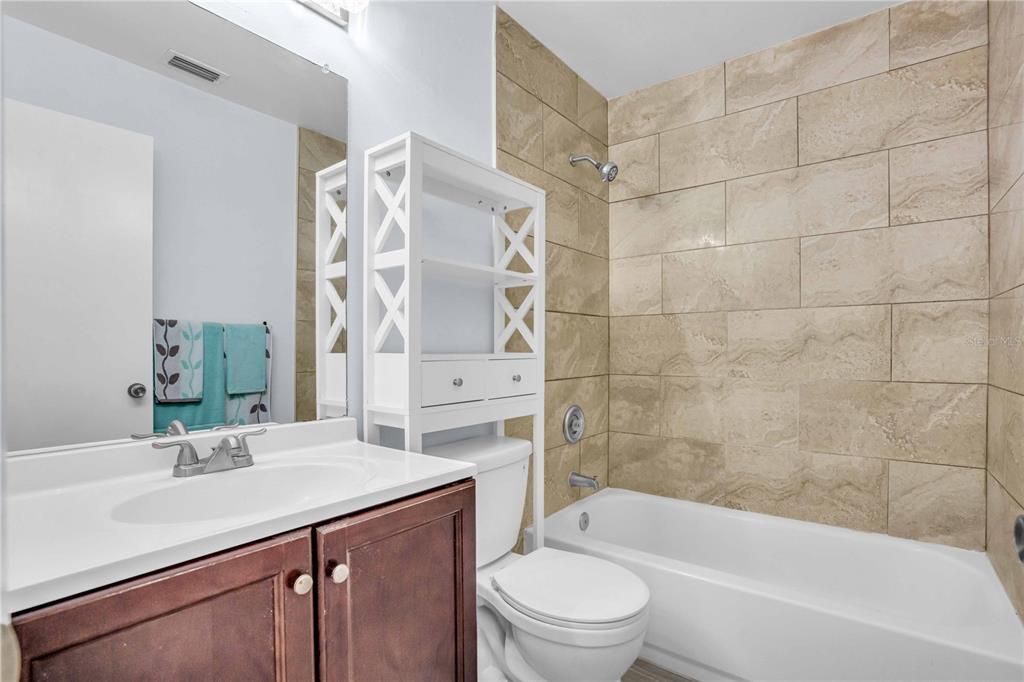 Active With Contract: $299,900 (4 beds, 2 baths, 1544 Square Feet)