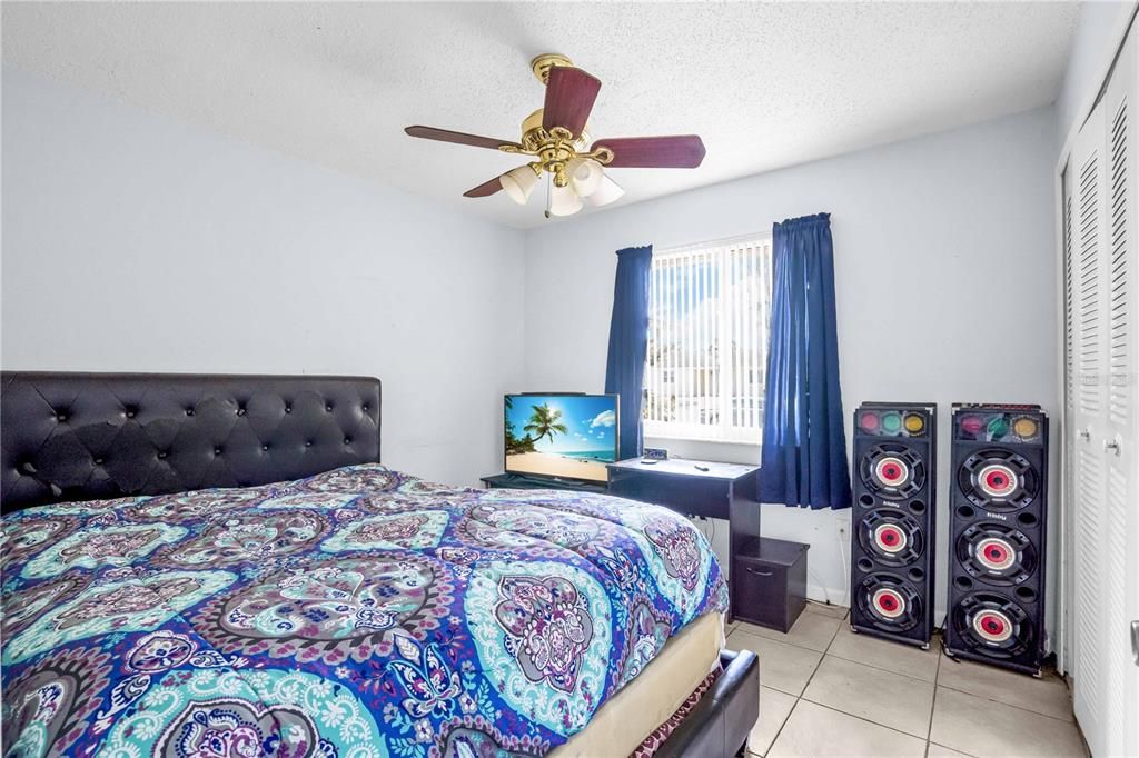 Active With Contract: $299,900 (4 beds, 2 baths, 1544 Square Feet)