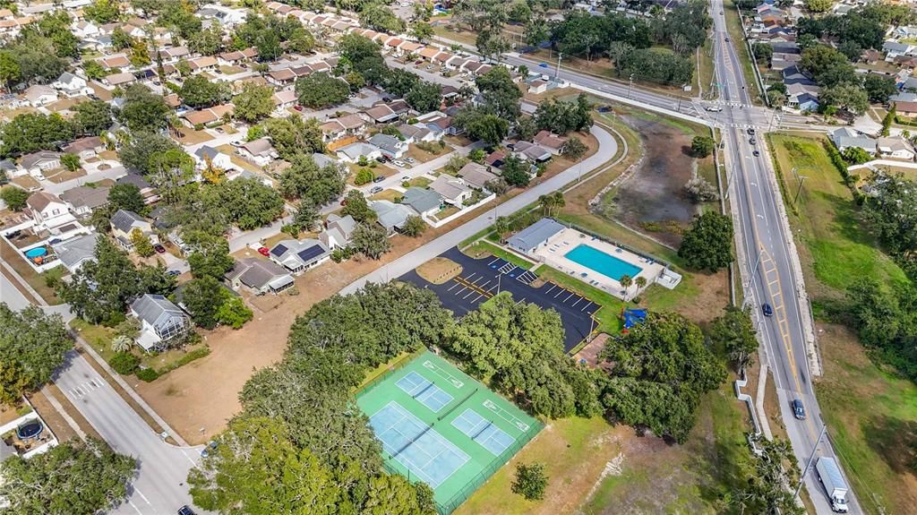 Active With Contract: $299,900 (4 beds, 2 baths, 1544 Square Feet)