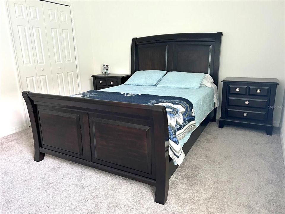 For Rent: $2,300 (4 beds, 2 baths, 2129 Square Feet)