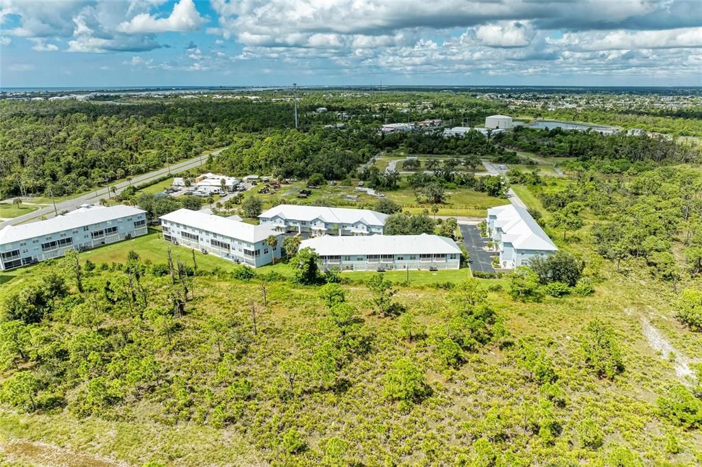 待售: $280,000 (3 贝兹, 3 浴室, 2044 平方英尺)