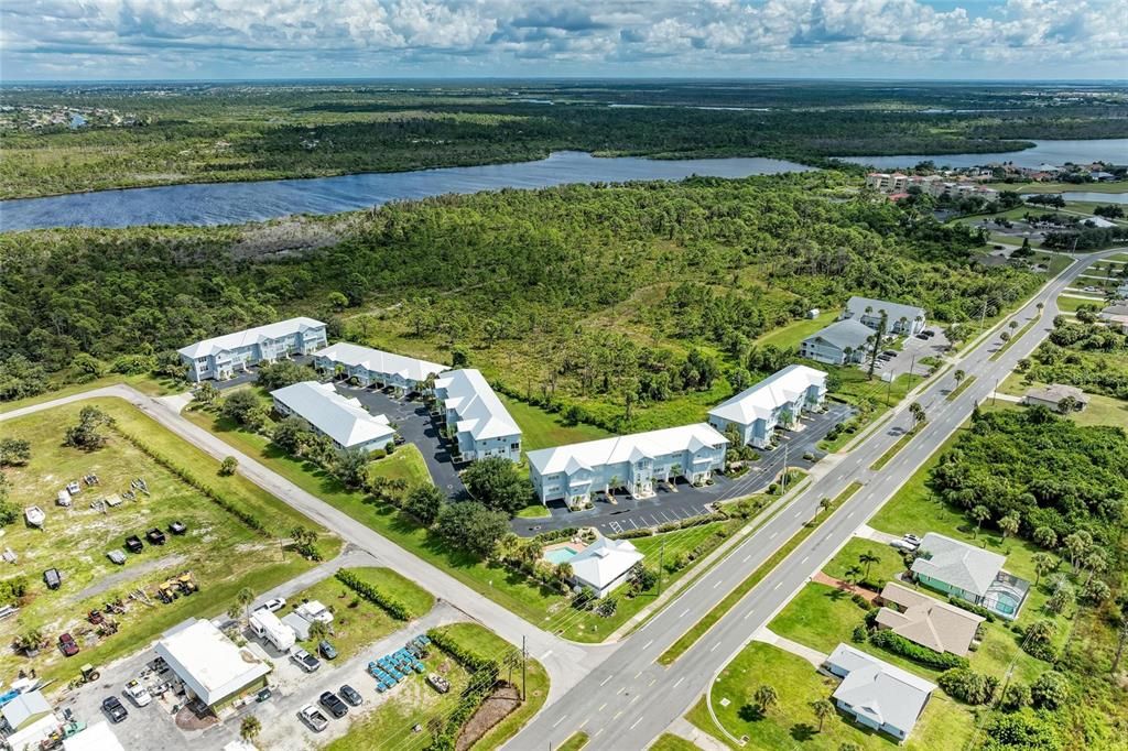 待售: $280,000 (3 贝兹, 3 浴室, 2044 平方英尺)