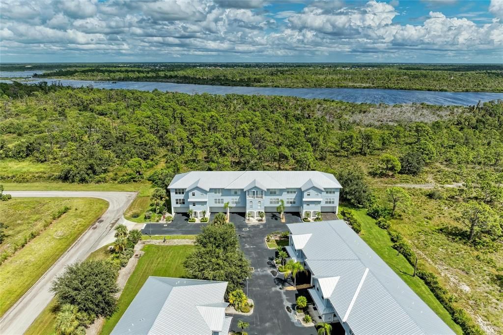 待售: $280,000 (3 贝兹, 3 浴室, 2044 平方英尺)