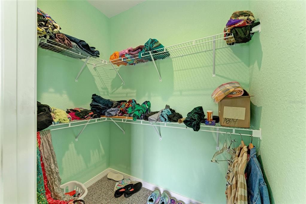 待售: $280,000 (3 贝兹, 3 浴室, 2044 平方英尺)