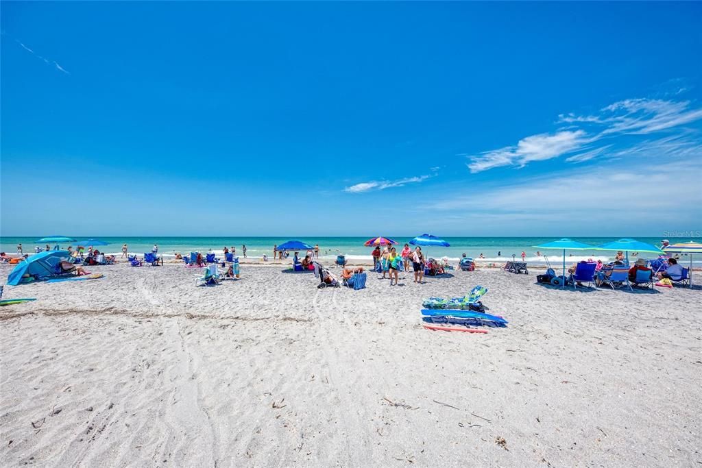 待售: $280,000 (3 贝兹, 3 浴室, 2044 平方英尺)