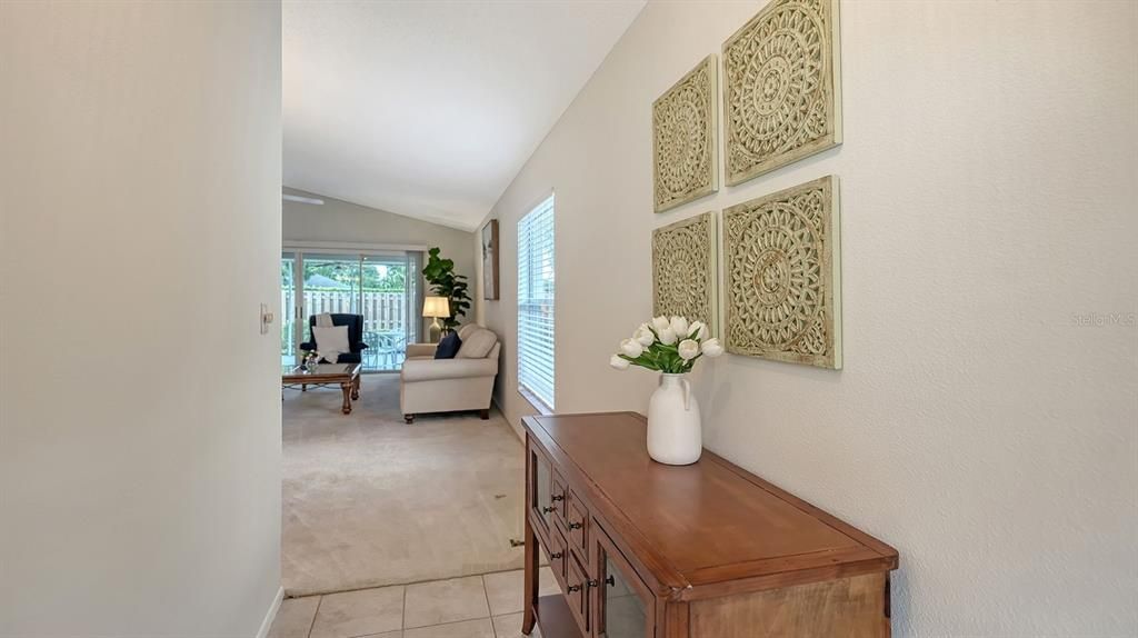 Active With Contract: $350,000 (3 beds, 2 baths, 1311 Square Feet)