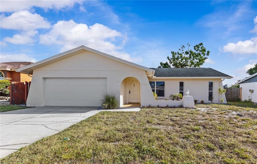 Недавно продано: $275,000 (3 спален, 2 ванн, 1386 Квадратных фут)