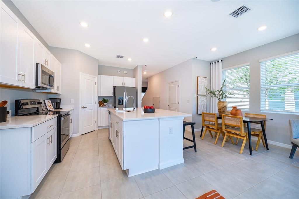 待售: $292,500 (3 贝兹, 2 浴室, 1553 平方英尺)