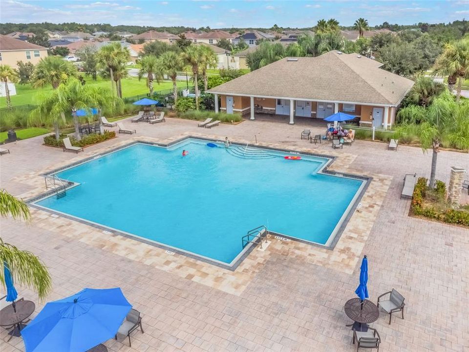 Activo con contrato: $439,900 (4 camas, 2 baños, 1850 Pies cuadrados)