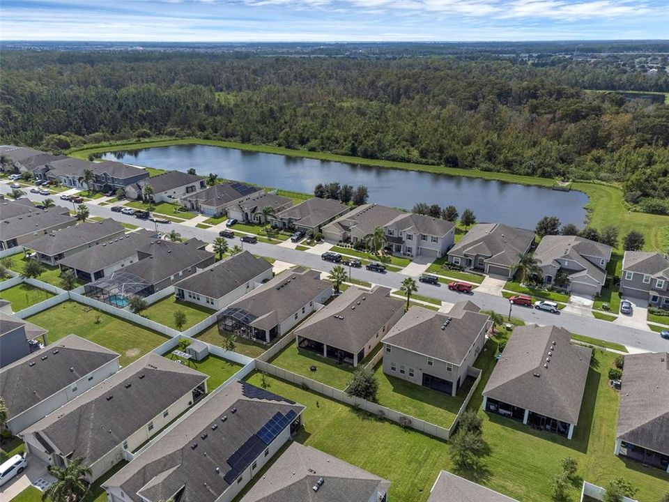 Activo con contrato: $439,900 (4 camas, 2 baños, 1850 Pies cuadrados)