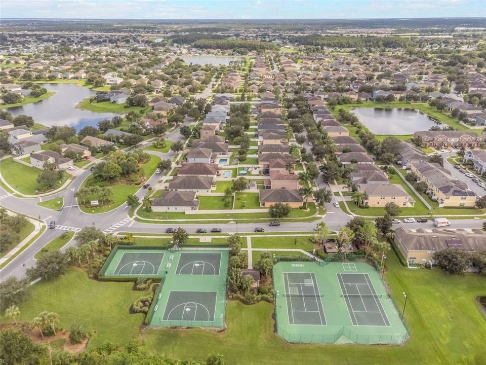 Activo con contrato: $439,900 (4 camas, 2 baños, 1850 Pies cuadrados)