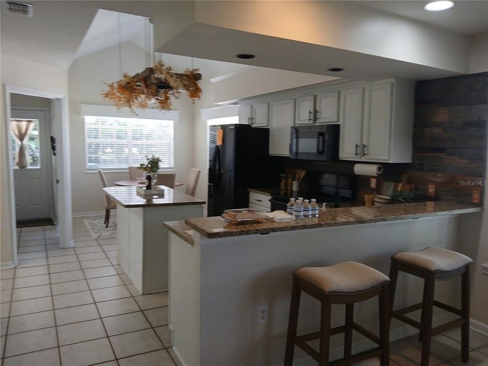 For Sale: $650,000 (4 beds, 2 baths, 2026 Square Feet)