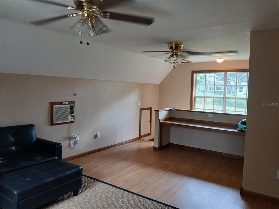 For Sale: $650,000 (4 beds, 2 baths, 2026 Square Feet)