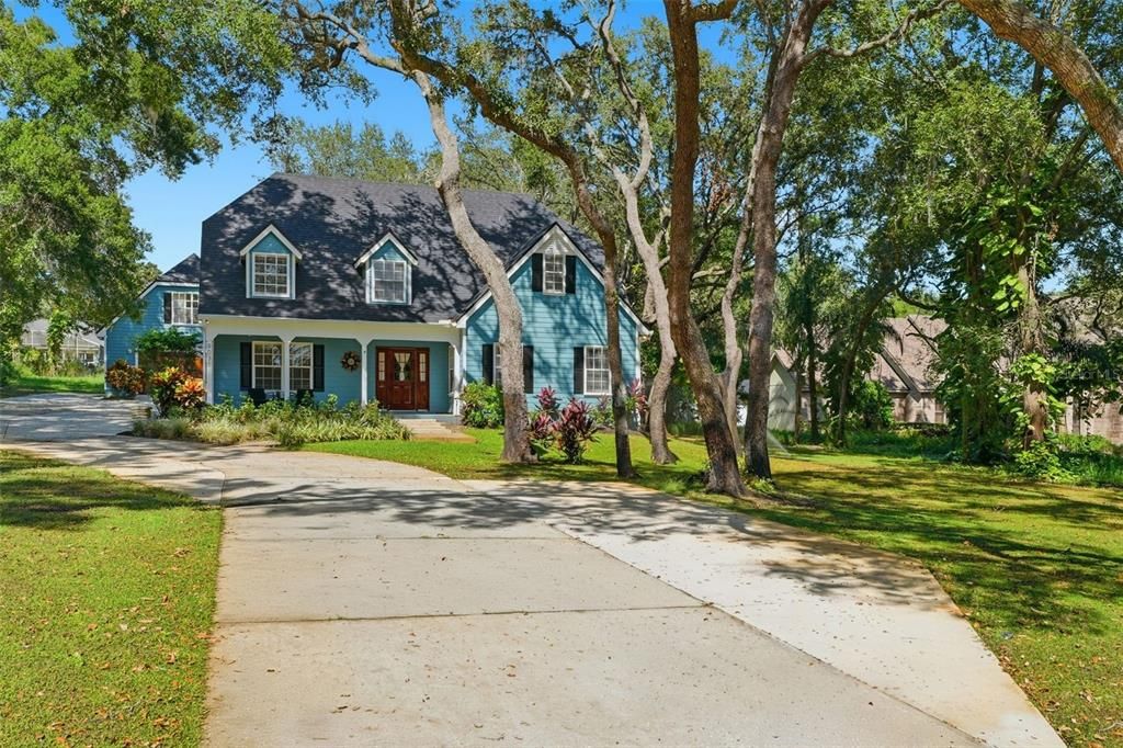 For Sale: $650,000 (4 beds, 2 baths, 2026 Square Feet)