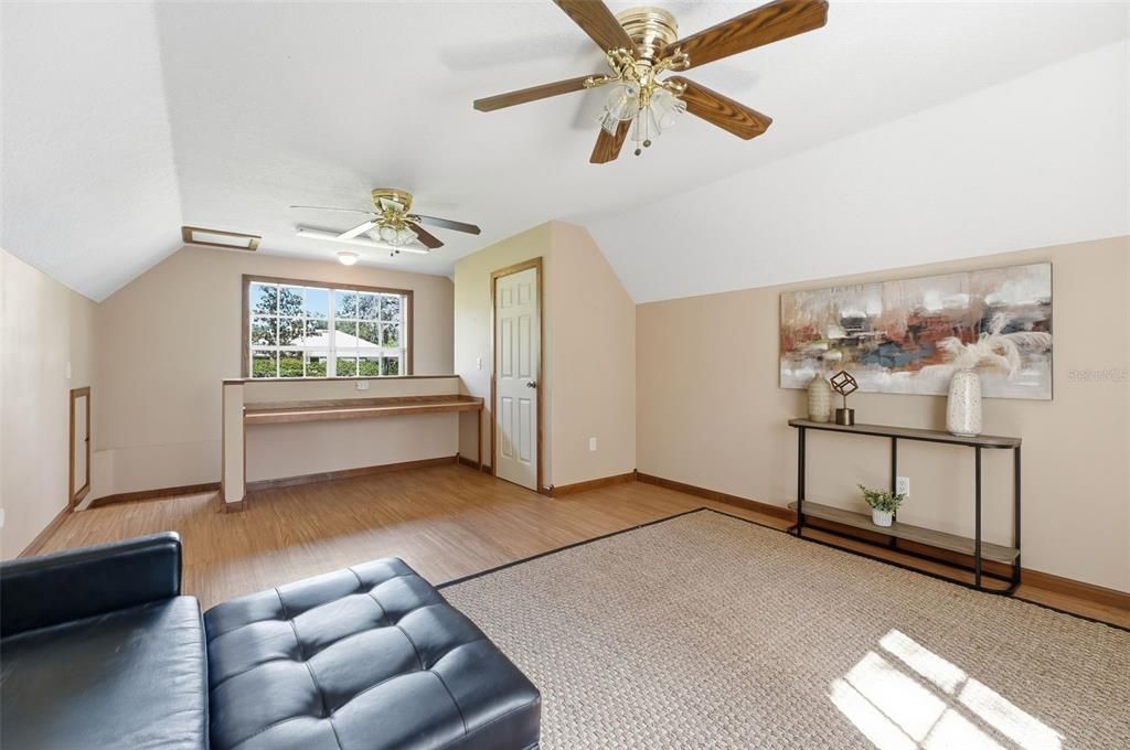 For Sale: $650,000 (4 beds, 2 baths, 2026 Square Feet)