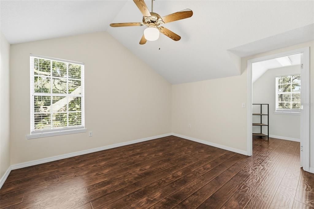 For Sale: $650,000 (4 beds, 2 baths, 2026 Square Feet)