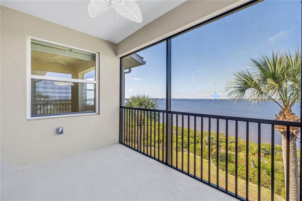 待售: $385,000 (2 贝兹, 2 浴室, 1151 平方英尺)