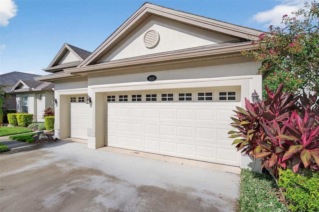 合同活跃: $739,500 (4 贝兹, 3 浴室, 3037 平方英尺)