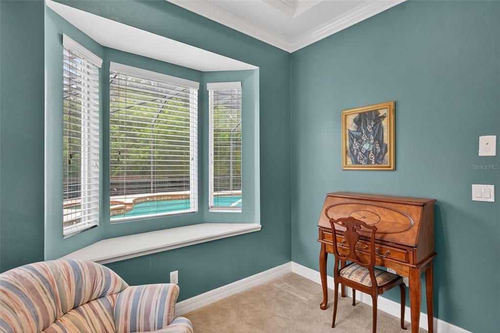 合同活跃: $739,500 (4 贝兹, 3 浴室, 3037 平方英尺)