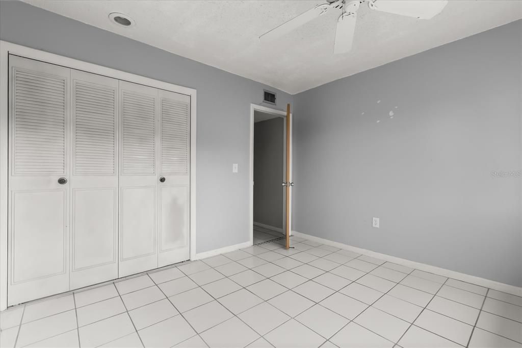 Activo con contrato: $154,999 (2 camas, 2 baños, 1139 Pies cuadrados)