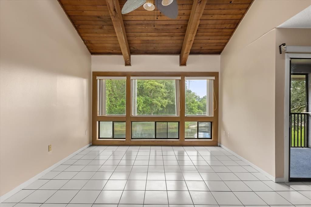 Activo con contrato: $154,999 (2 camas, 2 baños, 1139 Pies cuadrados)