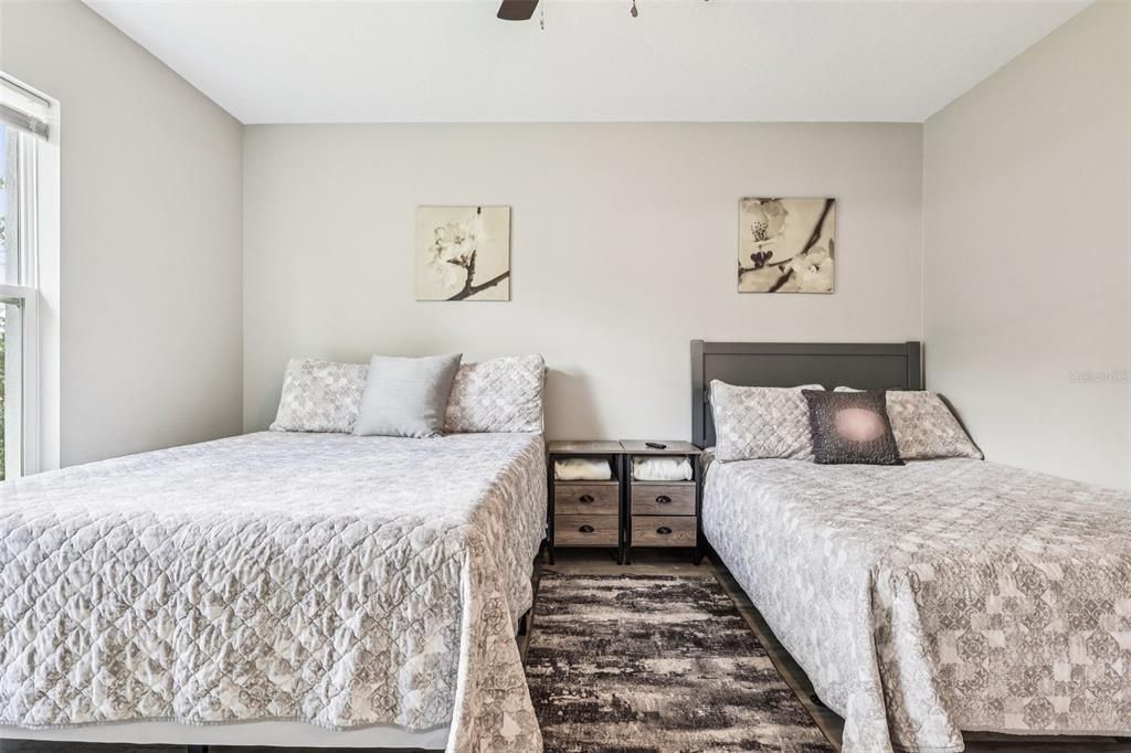 Active With Contract: $900,000 (12 beds, 0 baths, 5550 Square Feet)