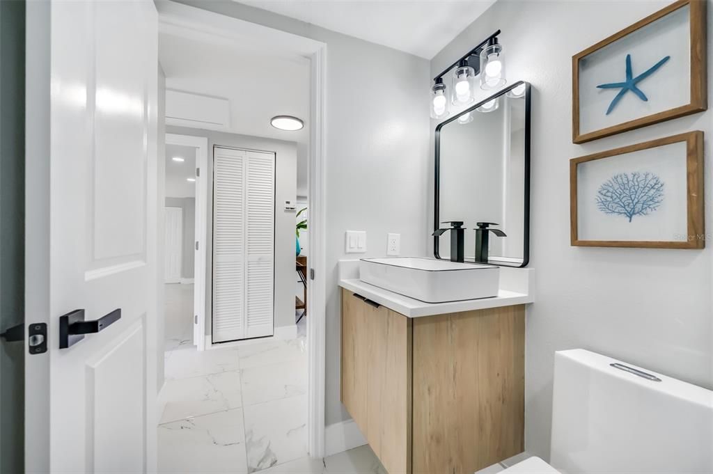 Activo con contrato: $375,000 (3 camas, 2 baños, 1280 Pies cuadrados)