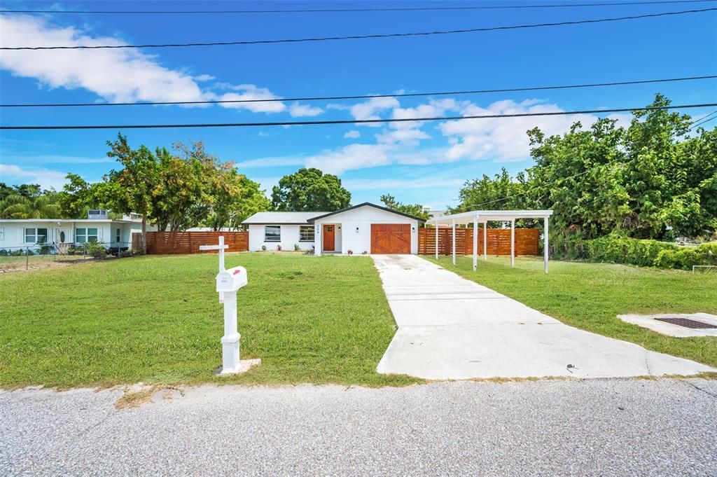 Activo con contrato: $375,000 (3 camas, 2 baños, 1280 Pies cuadrados)