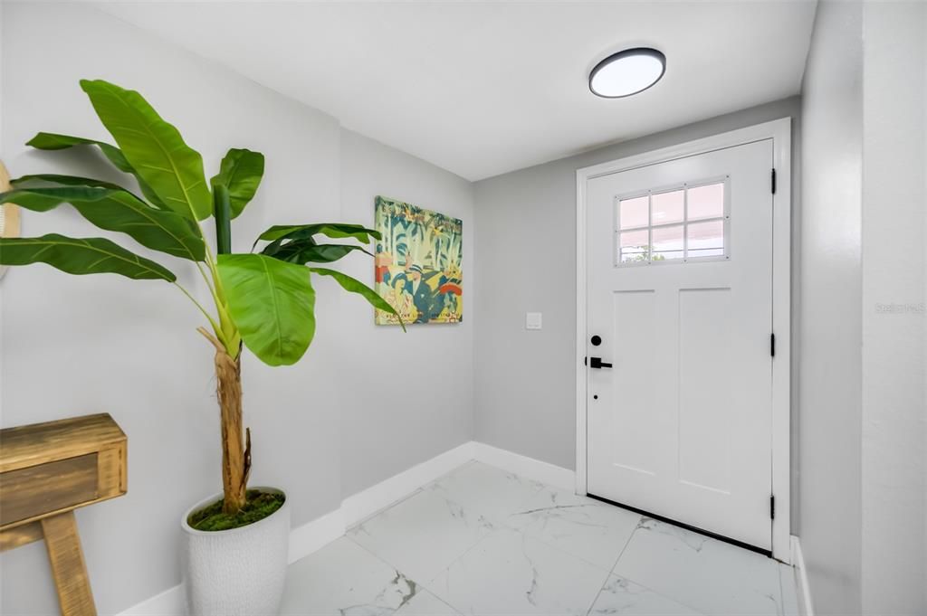 Activo con contrato: $375,000 (3 camas, 2 baños, 1280 Pies cuadrados)