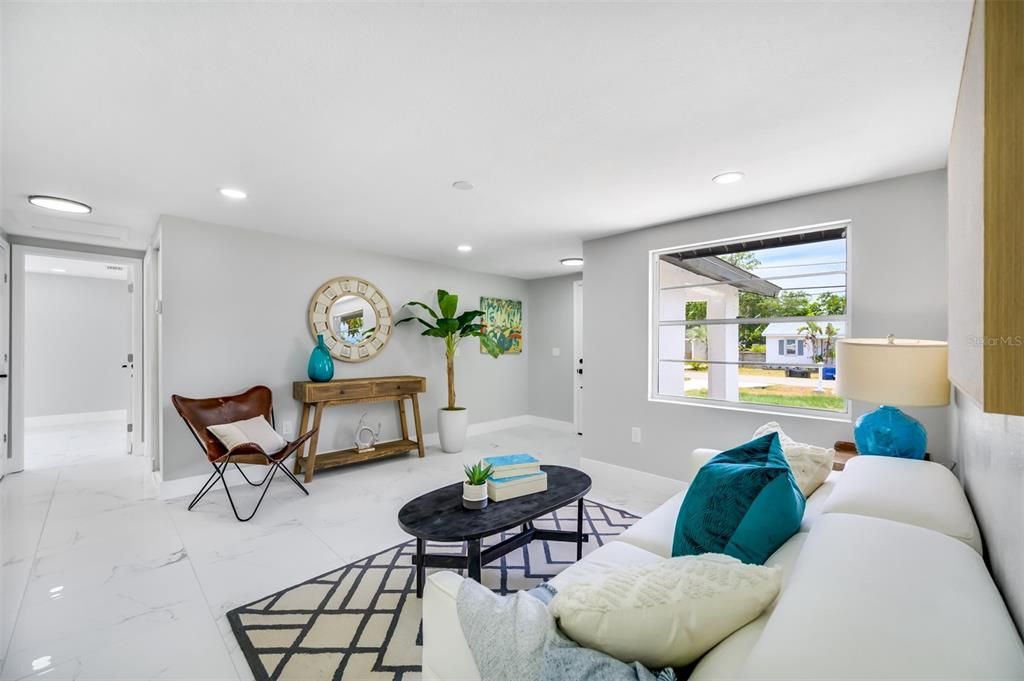 Activo con contrato: $375,000 (3 camas, 2 baños, 1280 Pies cuadrados)