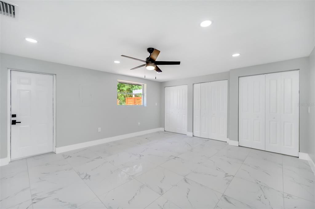 Activo con contrato: $375,000 (3 camas, 2 baños, 1280 Pies cuadrados)