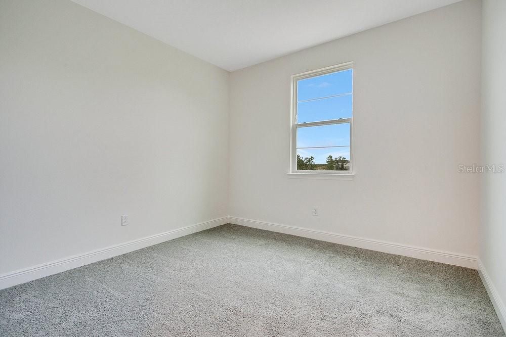 For Sale: $364,900 (4 beds, 2 baths, 2170 Square Feet)