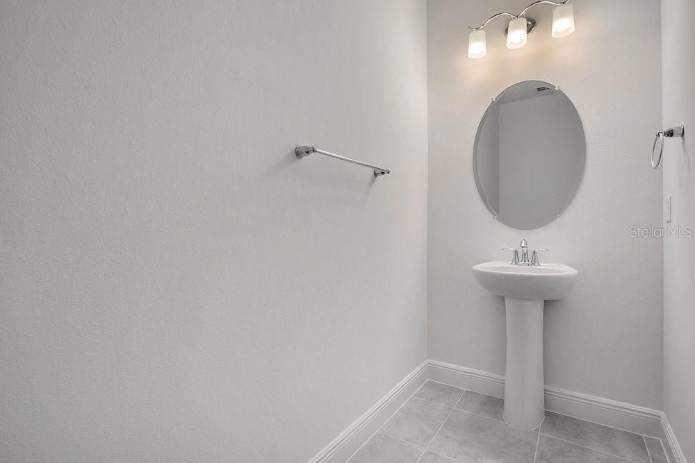 For Sale: $364,900 (4 beds, 2 baths, 2170 Square Feet)