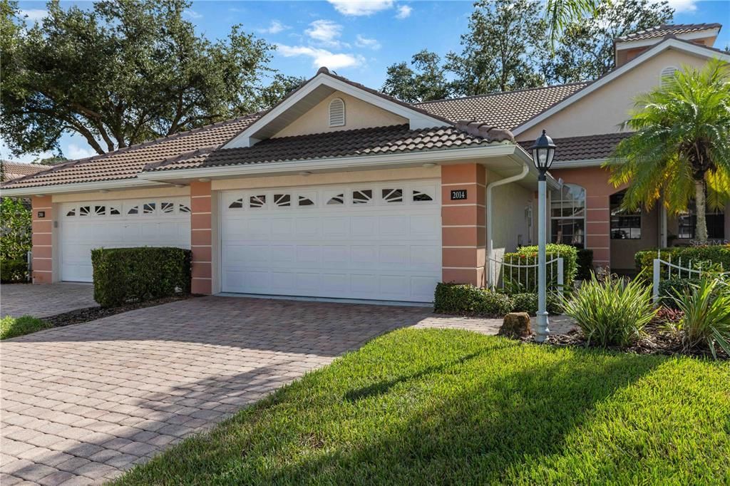 Recently Sold: $224,999 (2 beds, 2 baths, 1468 Square Feet)