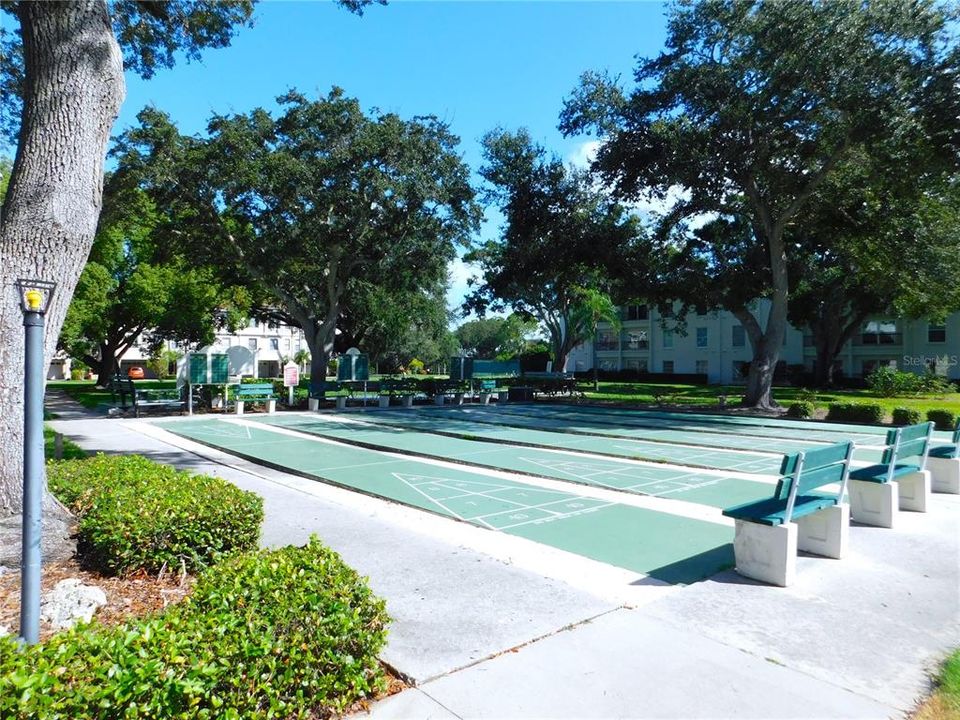 For Sale: $269,900 (2 beds, 2 baths, 1130 Square Feet)