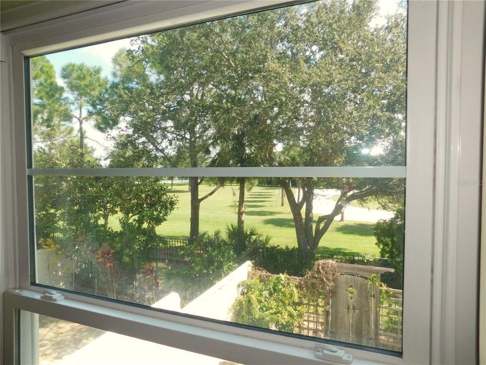 For Sale: $269,900 (2 beds, 2 baths, 1130 Square Feet)