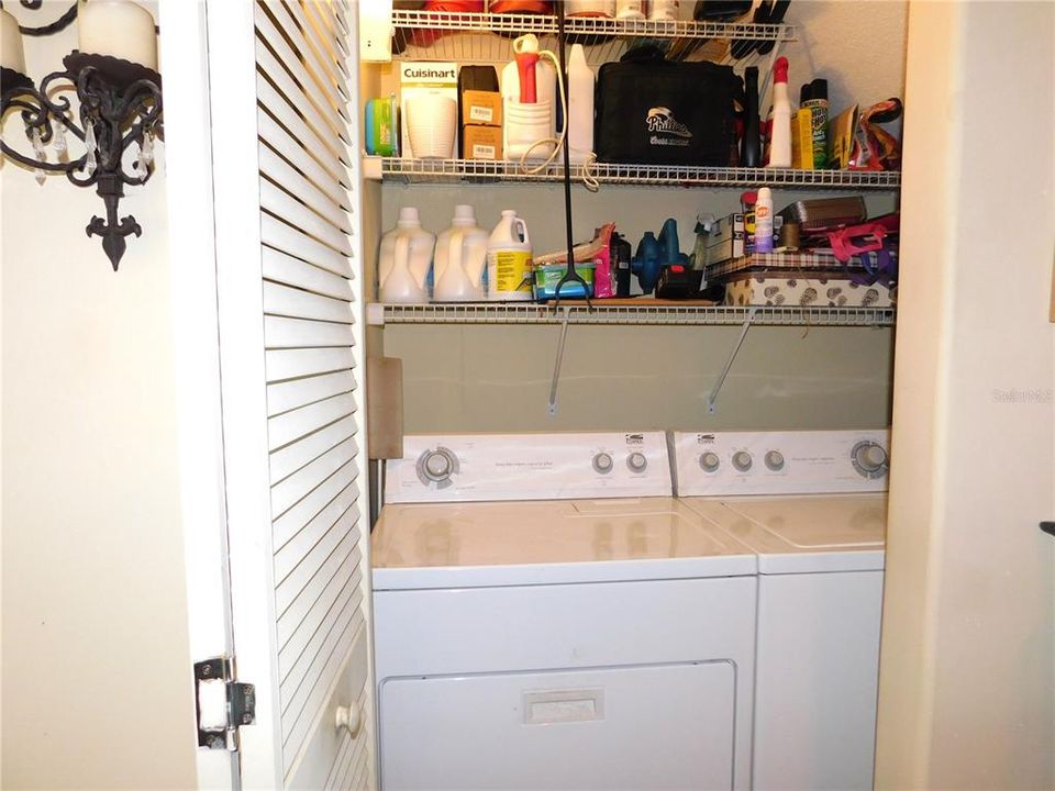 For Sale: $269,900 (2 beds, 2 baths, 1130 Square Feet)