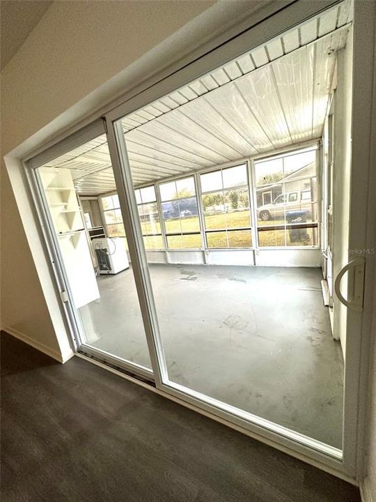 En Venta: $405,000 (4 camas, 0 baños, 1621 Pies cuadrados)