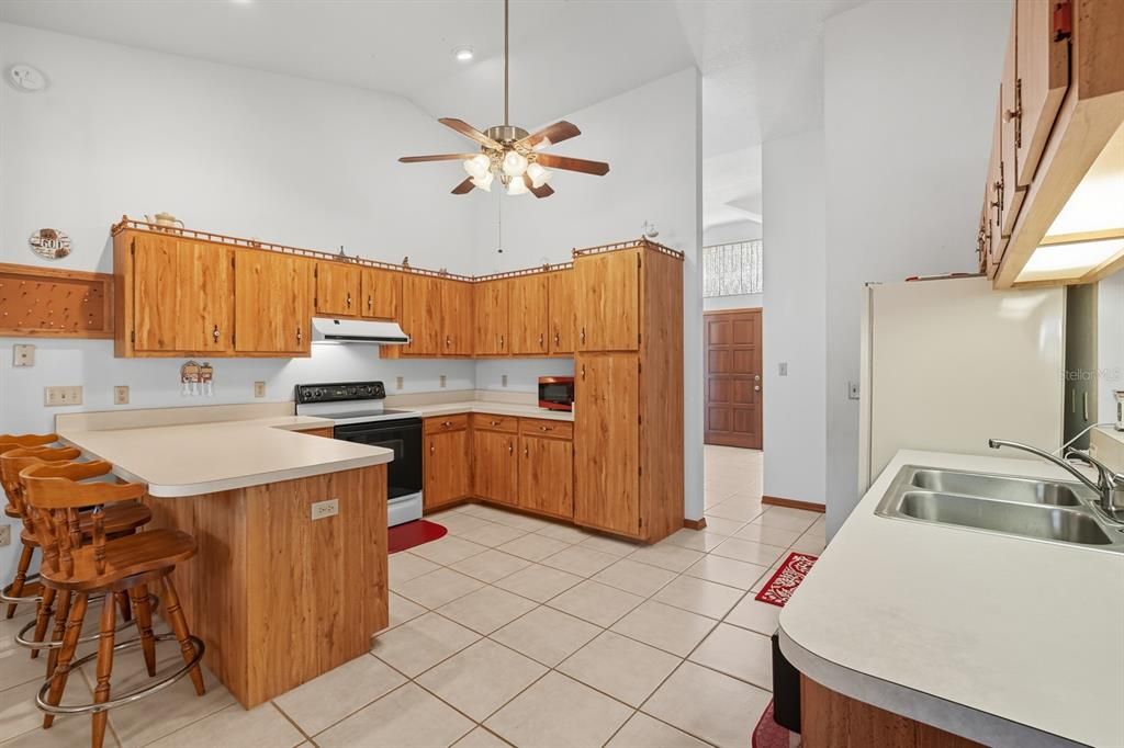 待售: $715,000 (3 贝兹, 2 浴室, 1857 平方英尺)