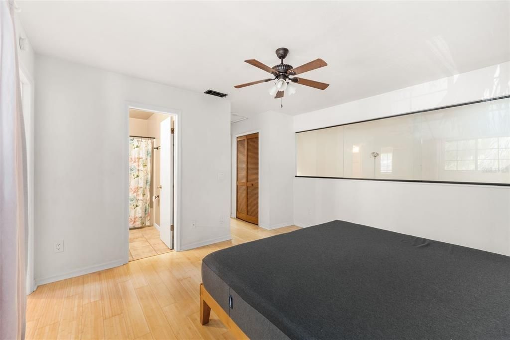 En Venta: $198,000 (2 camas, 2 baños, 1106 Pies cuadrados)