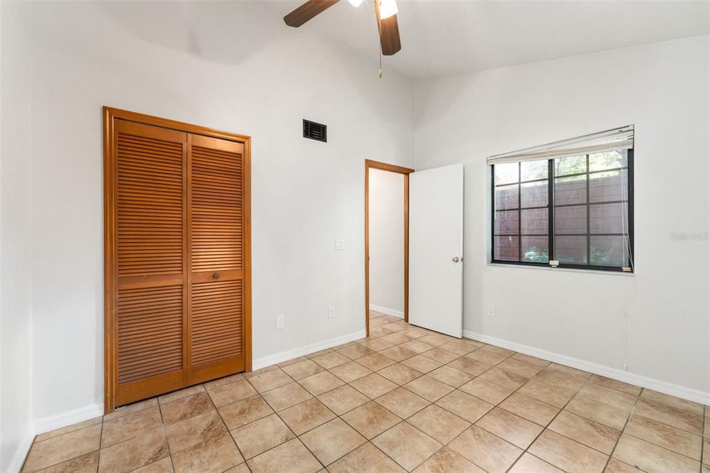 En Venta: $198,000 (2 camas, 2 baños, 1106 Pies cuadrados)