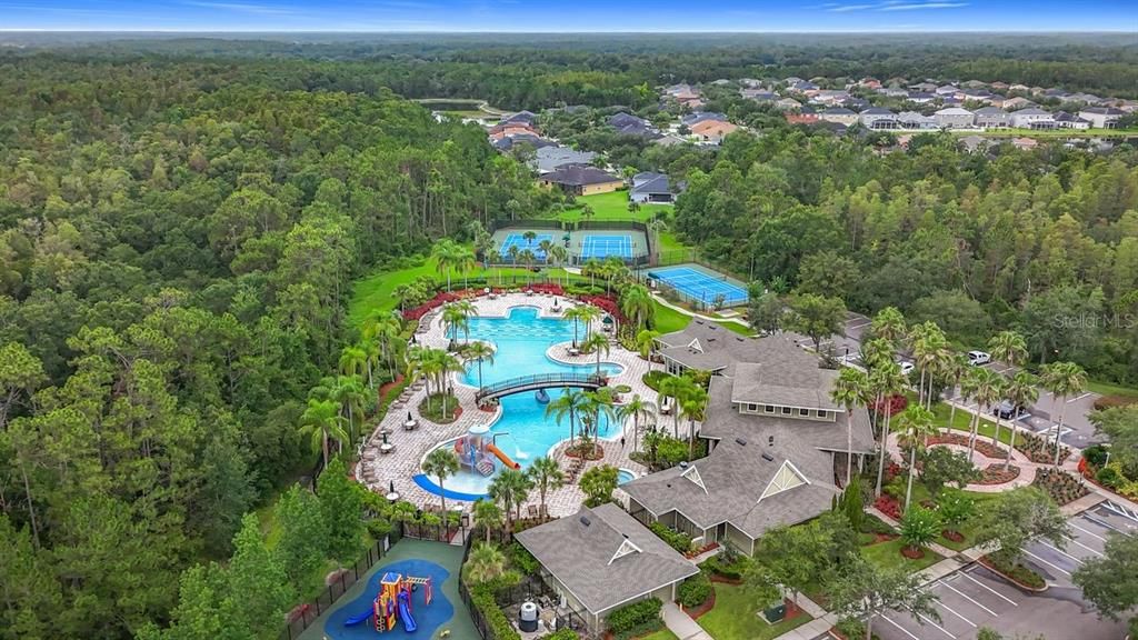 En Renta: $3,150 (4 camas, 3 baños, 2835 Pies cuadrados)