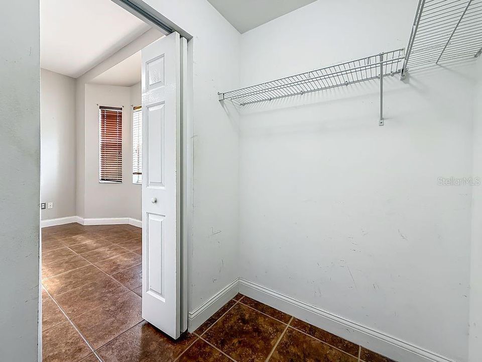 En Renta: $3,150 (4 camas, 3 baños, 2835 Pies cuadrados)